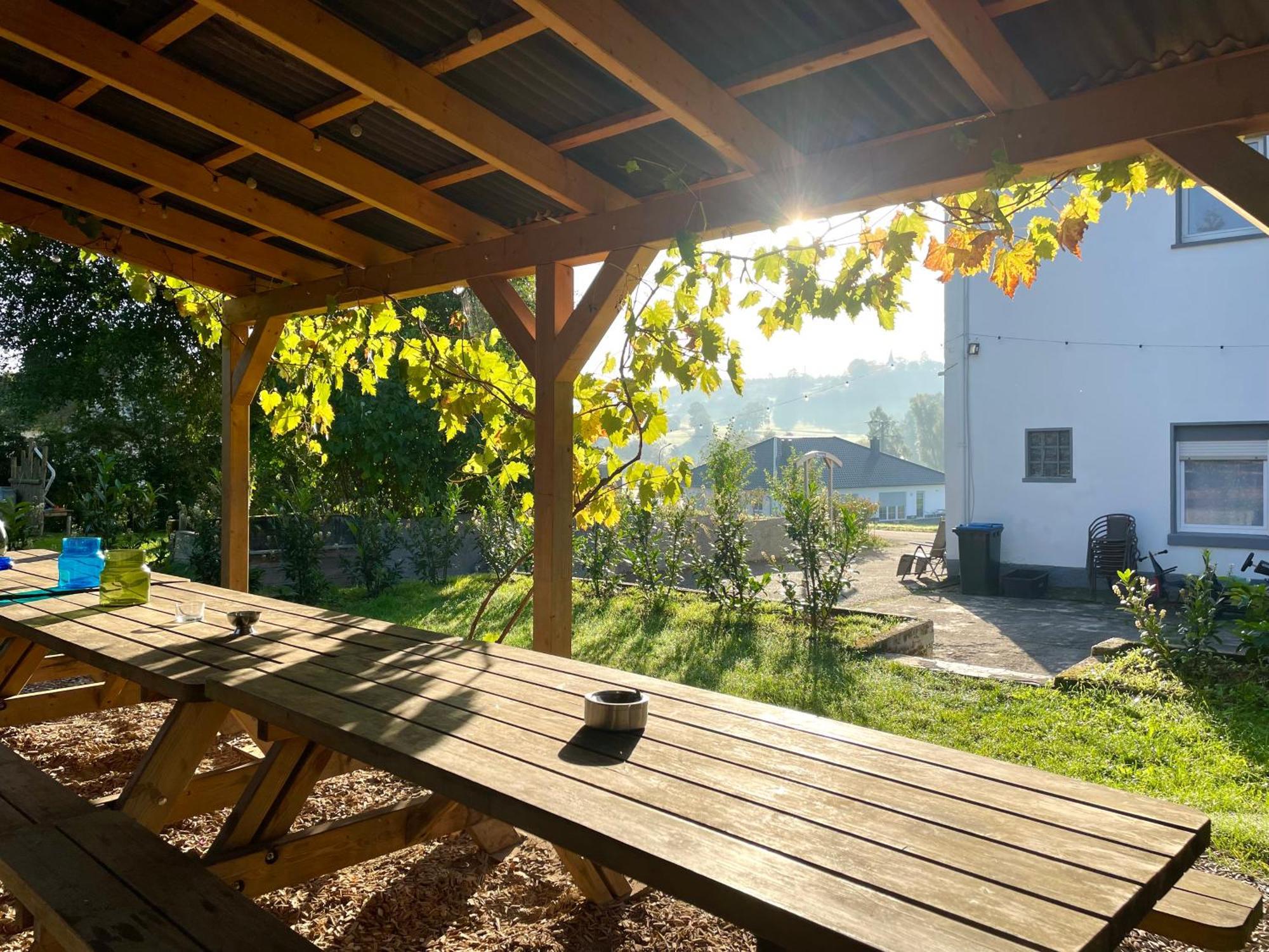 Ferienhaus Backesgarten Fuer 22 Personen Neichen Exterior photo